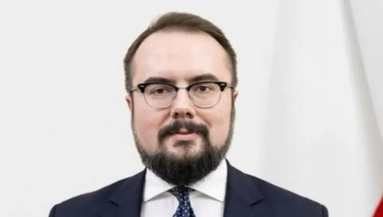 Wiceszef MSZ na kwarantannie