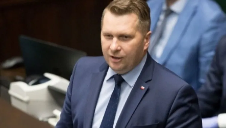 Czarnek zapowiada zmiany w kanonie lektur. "Są obszary, w których widzę bardzo dużą pustkę"