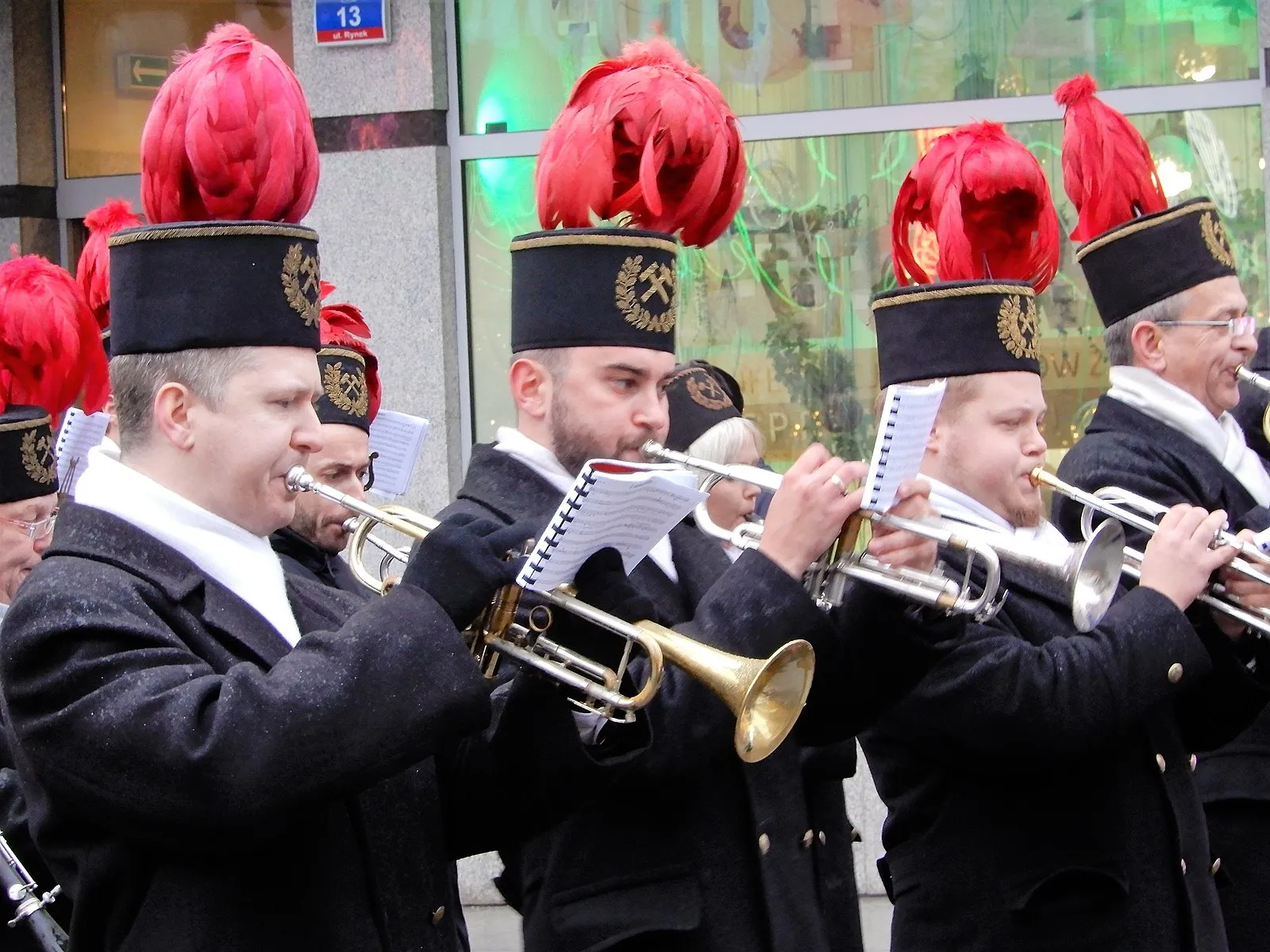 Górnicy świętują w cieniu pandemii. Ile wiesz o Barbórce?