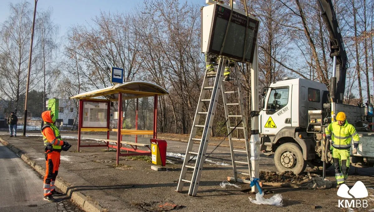 "Dynamiczne" informacje na bielskich przystankach
