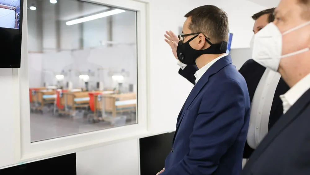 Szczepionki będą dobrowolne i darmowe. Premier: „Nikogo nie będziemy do nich zmuszać”