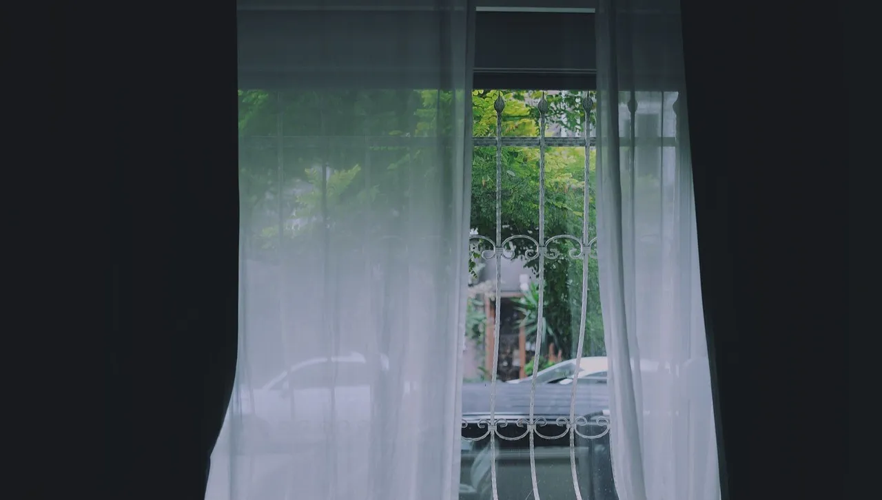 Włoski ekspert: podczas epidemii należy wietrzyć dom 5-10 min. co godzinę