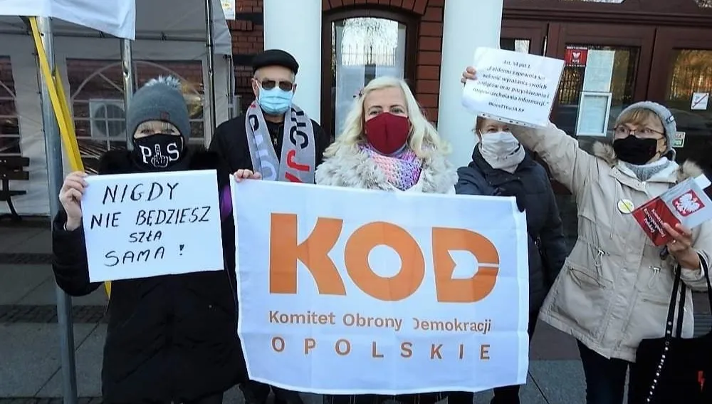 Sąd uniewinnił przewodniczącą opolskiego KOD