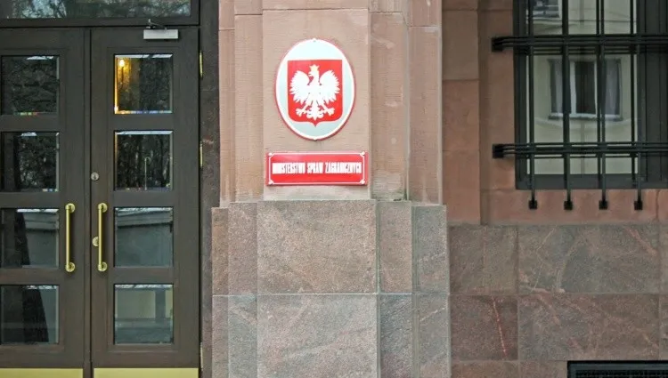 Jest projekt ustawy o służbie zagranicznej