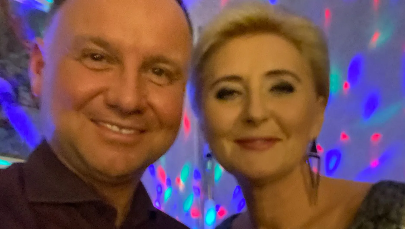 Nowy Rok. Życzenia pary prezydenckiej dla twitterowiczów