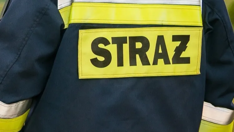 Pożar domu jednorodzinnego. Z płomieni zdołano wynieść butlę z gazem