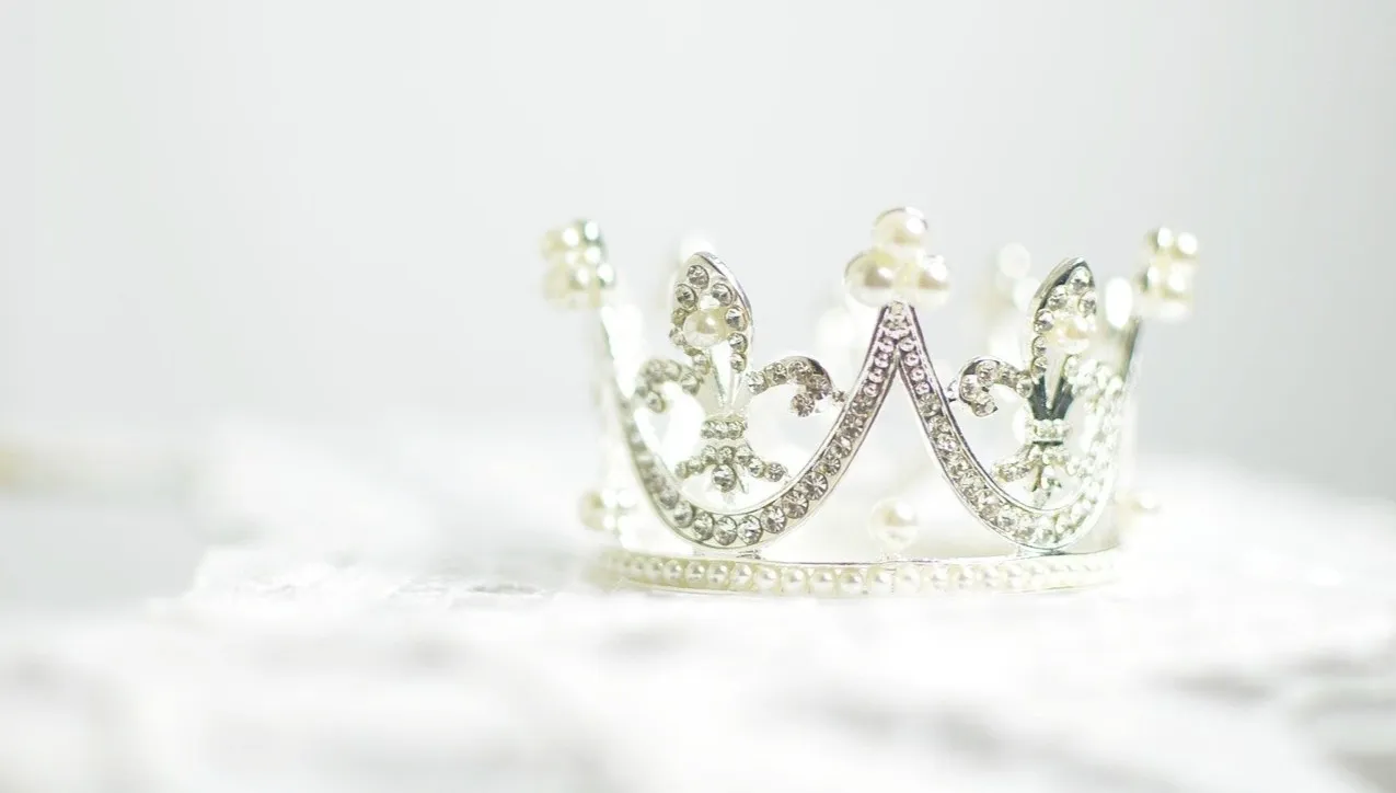 Monarchia w Hiszpanii ma się całkiem dobrze. Większość zamiast prezydenta woli króla 