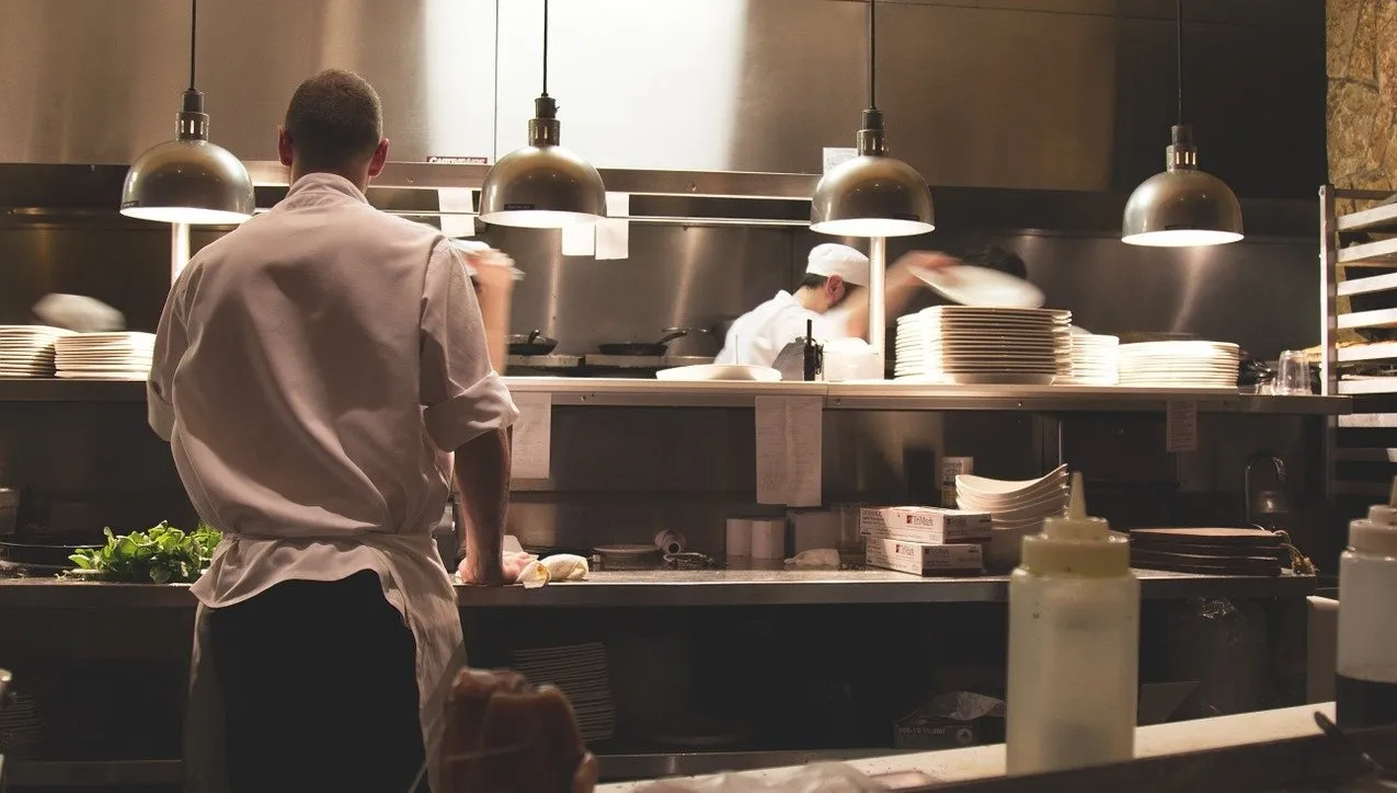 Pomimo lockdownu niektóre restauracje planują otwarcie! To ma być skoordynowana akcja