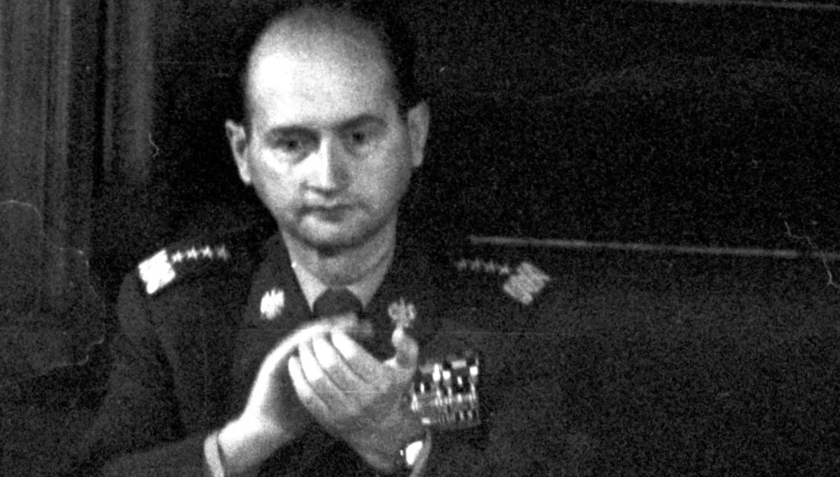 Triumf Solidarności w 1989 roku rozzłościł PZPR-owskich oficjeli? Te dokumenty rzucają nowe światło
