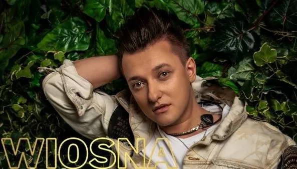 „Wiosna” to nowy singiel Tura. On sam nie może się doczekać koncertu