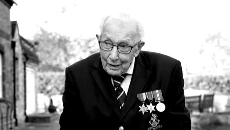 Nie żyje sir Tom Moore. Weteran, który wspierał walkę z pandemią - pokonany przez koronawirus