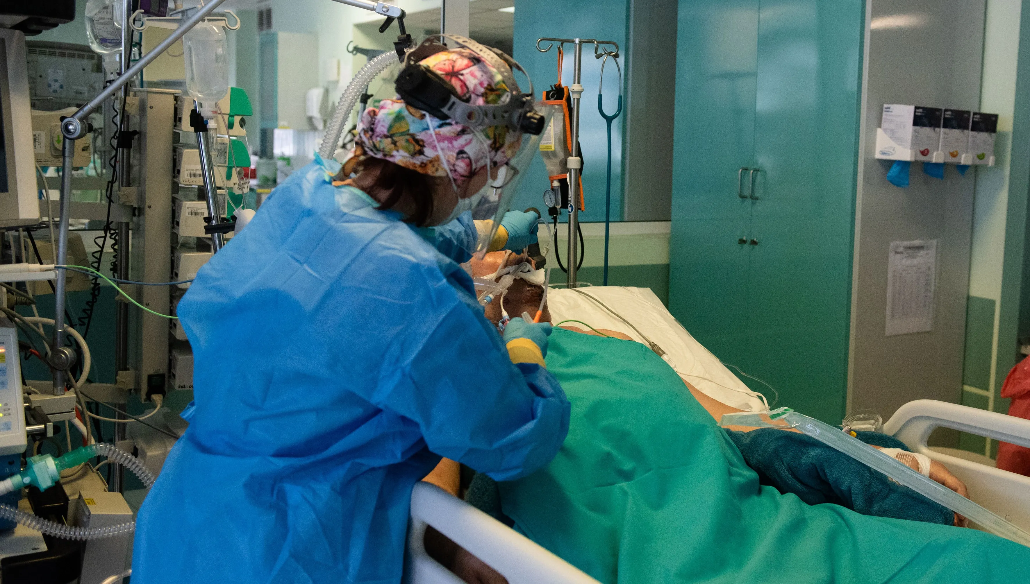 Koronawirus: Znaczący wzrost przypadków w porównaniu z wtorkiem. Zmarło 360 osób