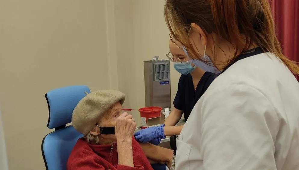 Szpital tymczasowy w Lublinie: zaszczepiono 4,5 tys. seniorów