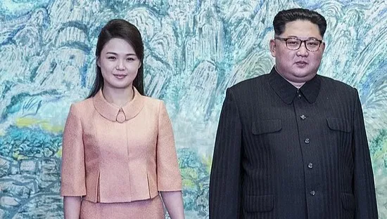 Zniknęła na rok, pojawiła się na koncercie. Żona Kim Dzong Una w tajemnicy urodziła kolejne dziecko!