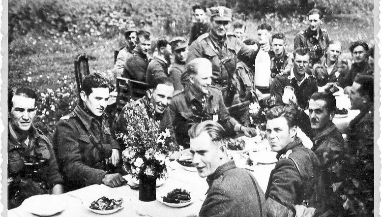 Jak wyglądała codzienność Wyklętych? PRZECZYTAJ fragment książki! Mamy dla Was też ZDJĘCIA