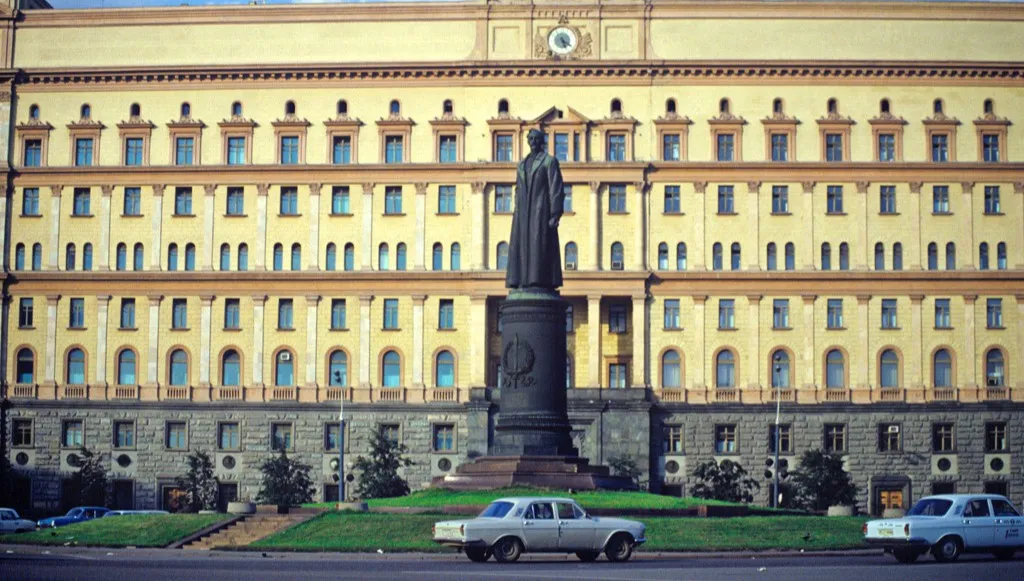 Pomnik Dzierżyńskiego podzielił Rosjan