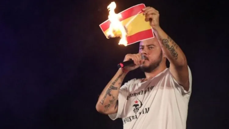 Fani hiszpańskiego rapera nie dają za wygraną. Kolejne protesty na ulicach Barcelony