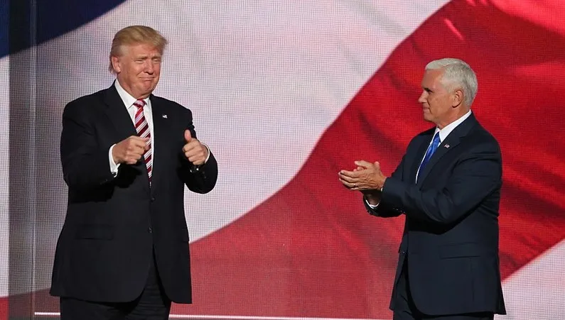 Gdzie pracują teraz ludzie Trumpa? Ekipa byłego prezydenta nie zamierza odpoczywać