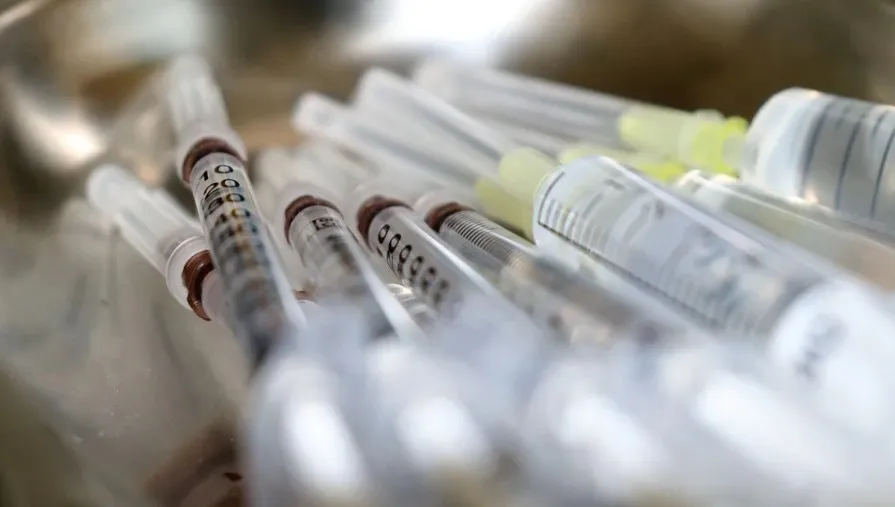 "AstraZeneca wysoce skuteczna"