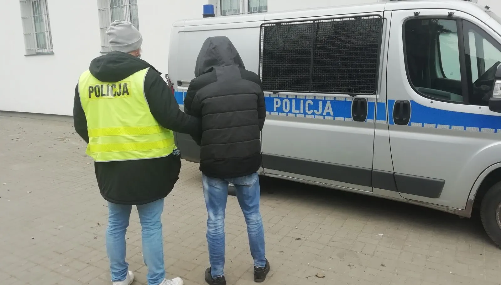 Ujęto szajkę seryjnych włamywaczy