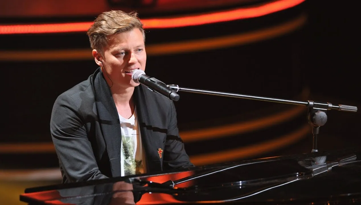 Wiemy, kto będzie reprezentował Polskę na Eurowizji! Jak oceniacie piosenkę Rafała Brzozowskiego?