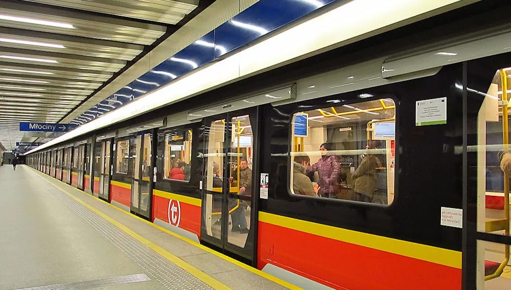 Ekspert zdziwiony decyzjami Warszawy. Widzi lepszą alternatywę dla III linii metra