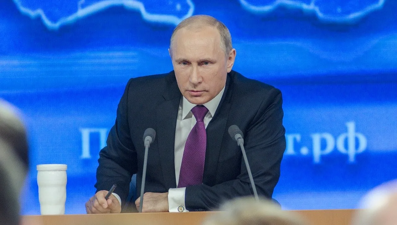 Putin zaproponował Bidenowi rozmowę online