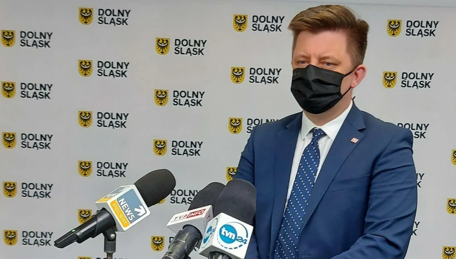 Jak najlepsze warunki dla inwestorów - to cel rządu. Dworczyk: Wspieramy ich grantami