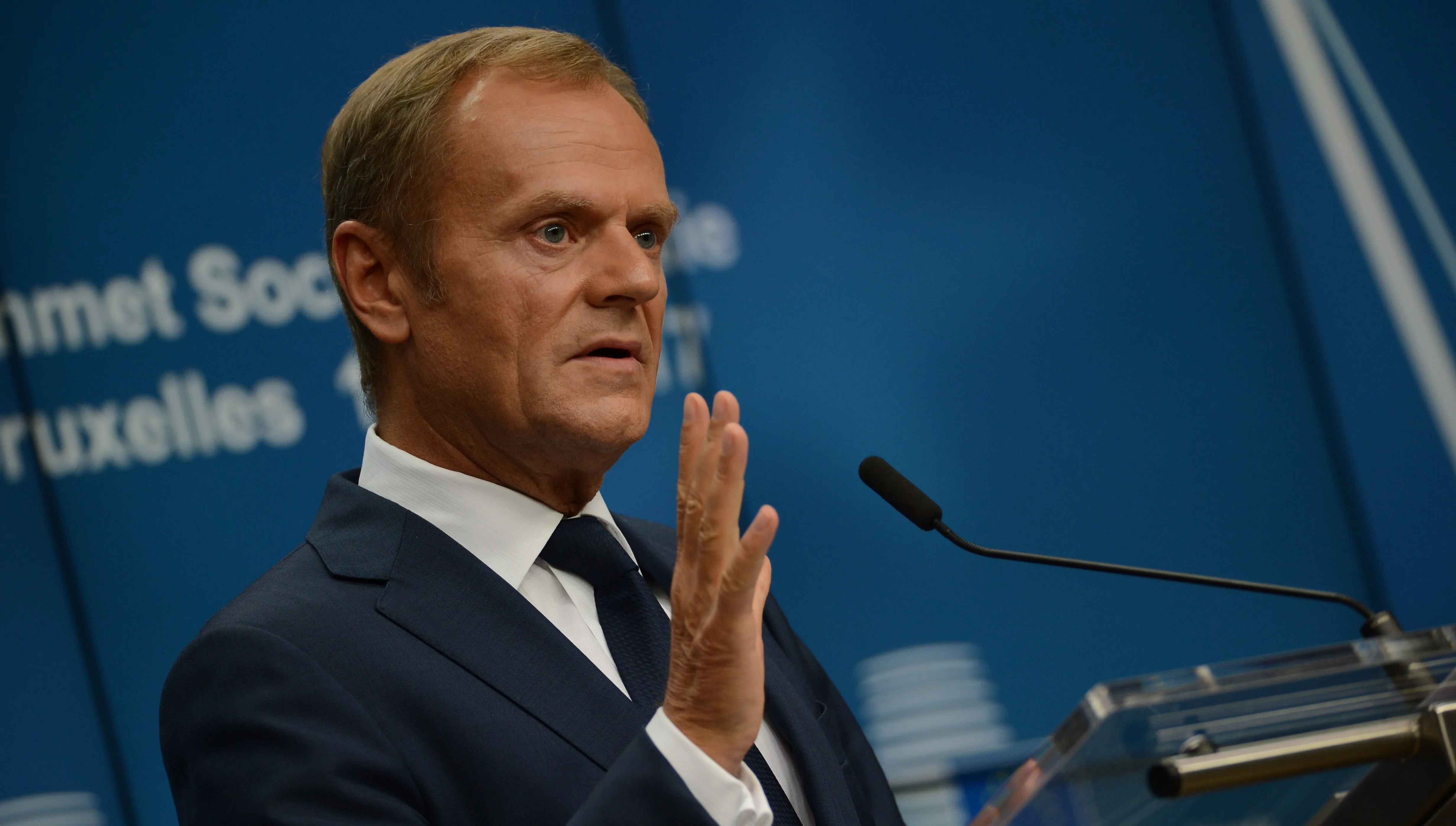Nowe nagrania z narady u Tuska po katastrofie smoleńskiej. Suski: dokumenty z roku 2010 zniknęły