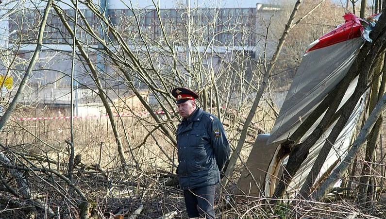 Zagadka zdjęć smoleńskich skrzynek. Tej sprawy nigdy nie wyjaśniono