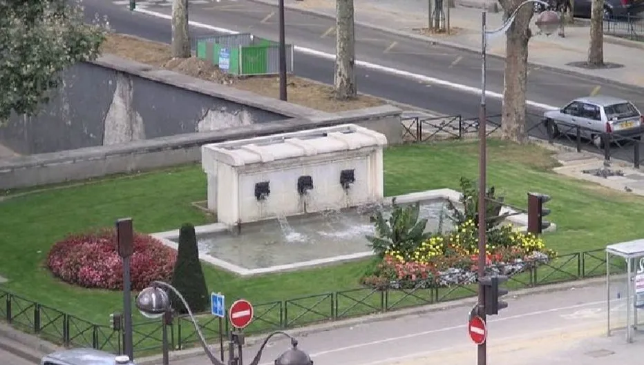 W Paryżu zaginęły dwie fontanny. Francuzi rozpoczęli poszukiwania