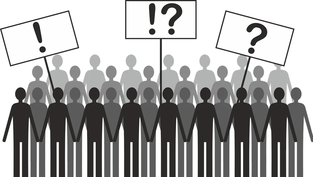 Naukowcy sprawdzili i... to nie żart. Im bardziej negatywny język, tym większy zasięg wpisów politycznych