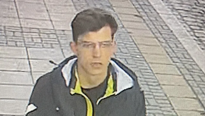 Policja szuka zaginionego 22-latka. Trop urywa się przy obwodnicy 