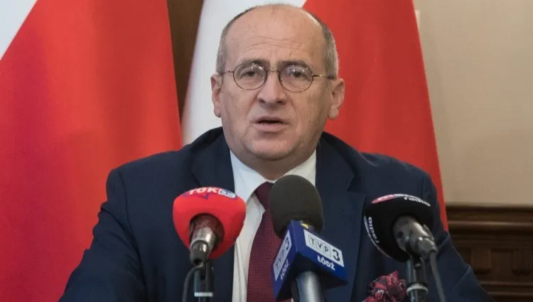 Rau: porwanie samolotu to akt terroryzmu