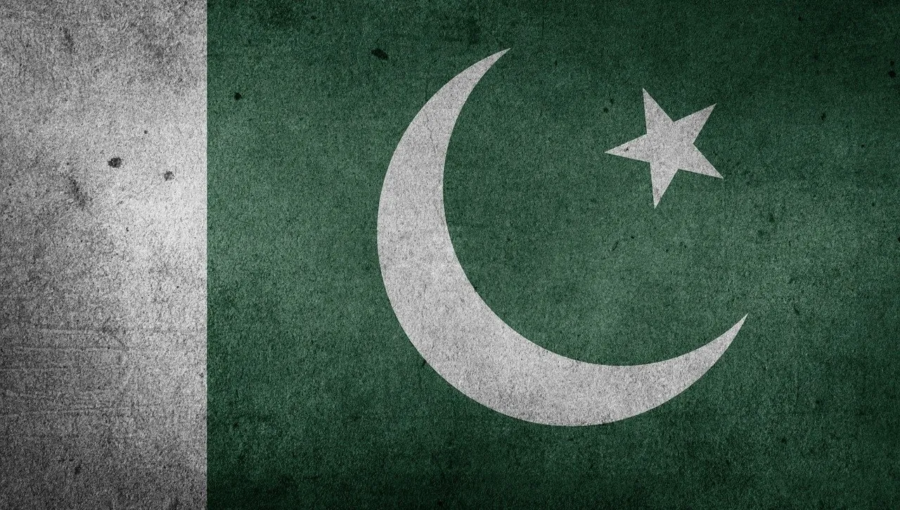 Kilkadziesiąt ofiar katastrofy w Pakistanie
