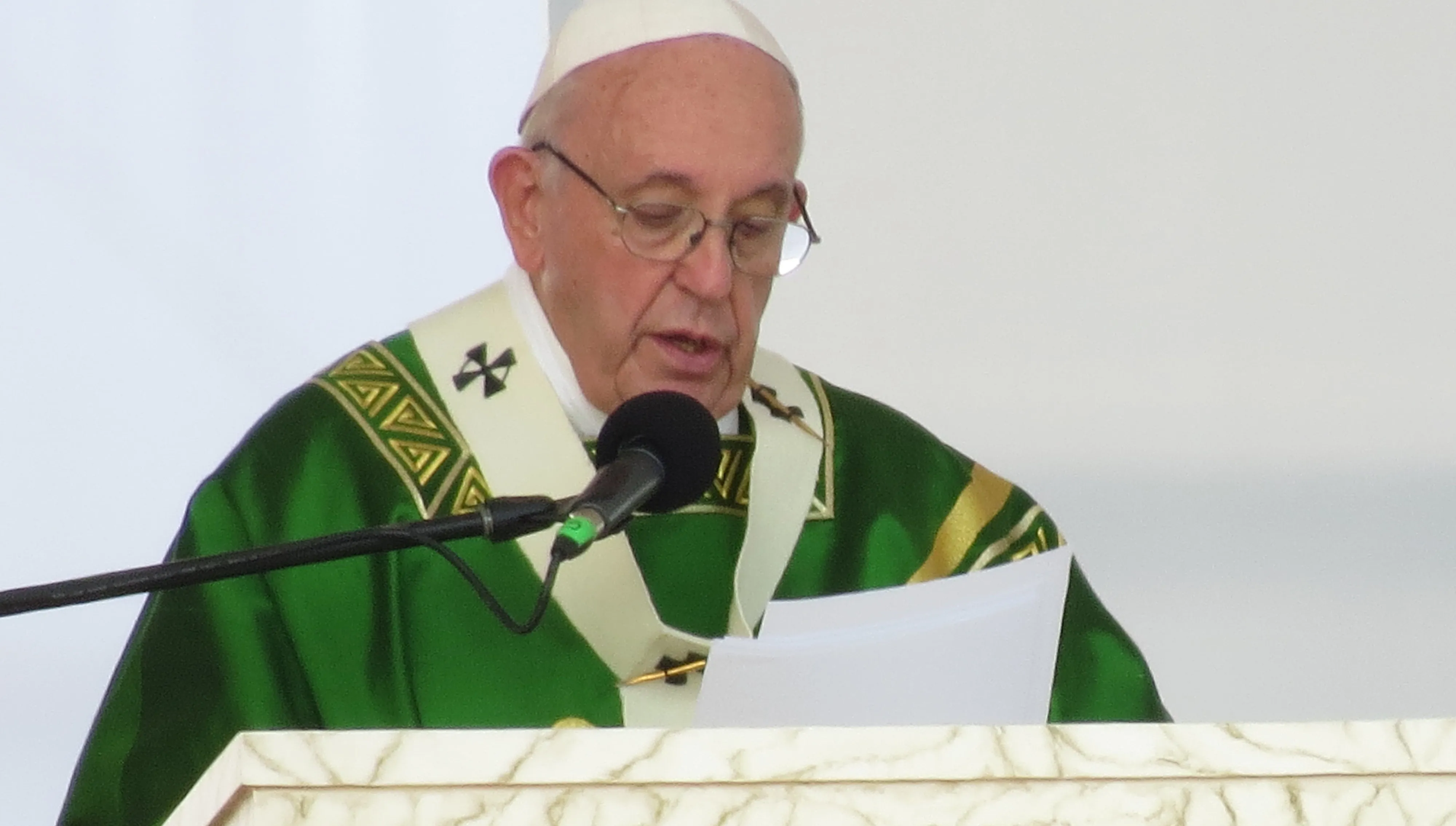 Papież: Aby wyjść z pandemii potrzebna jest ufność i zaangażowanie