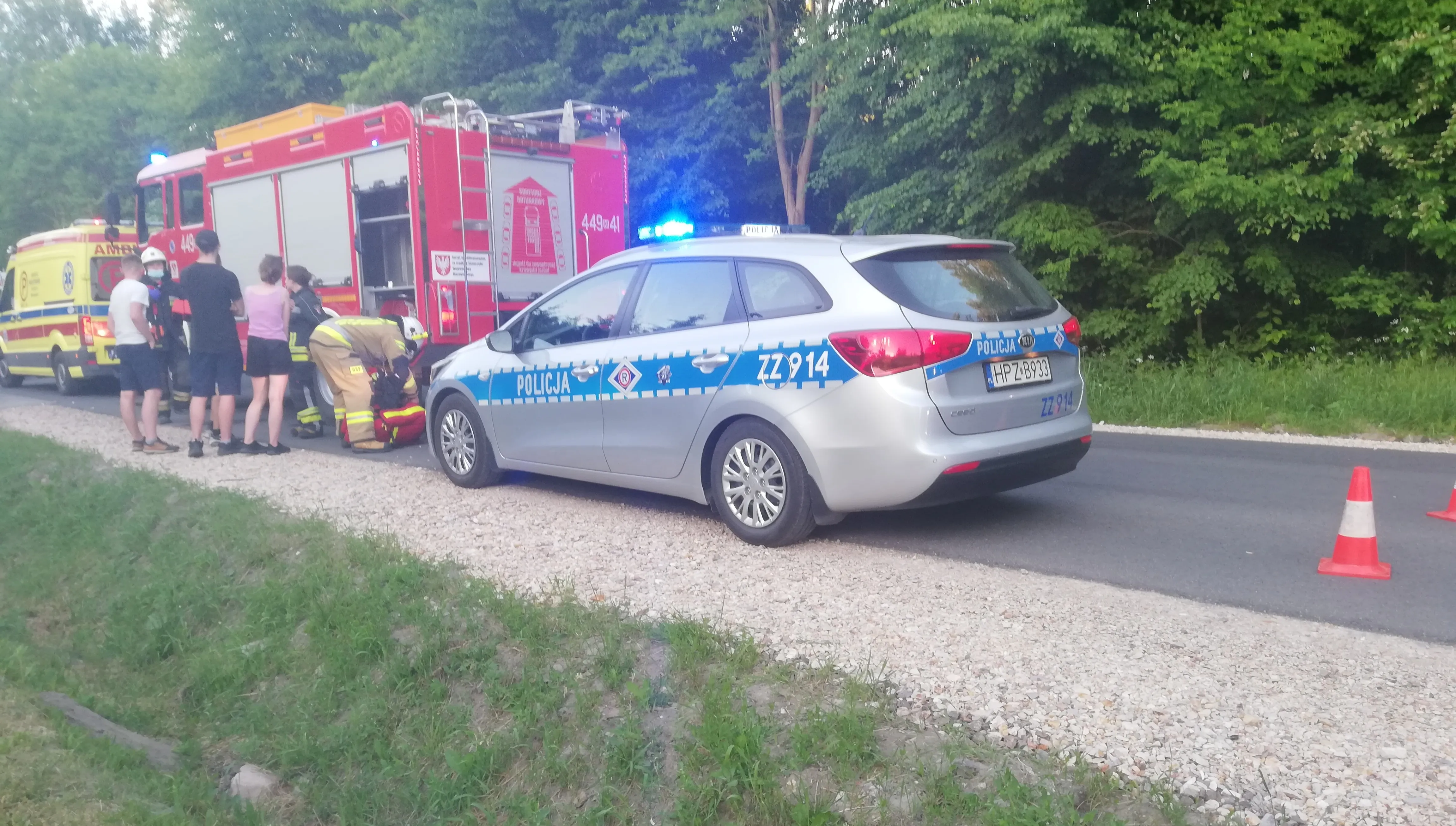 Zderzenie dwóch osobówek. Wśród rannych są dzieci