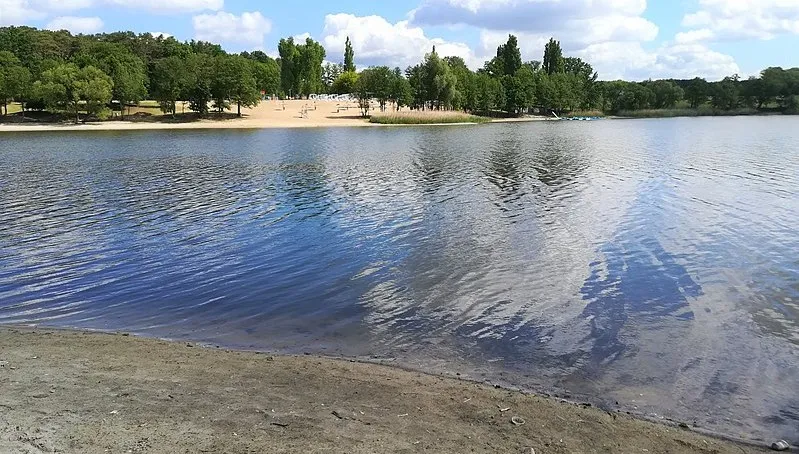 Strzeżone kąpielisko pod Płockiem