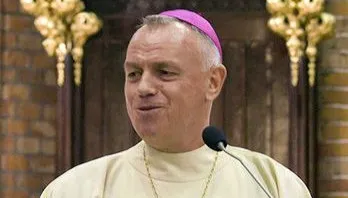 Postępowanie Stolicy Apostolskiej ws. zaniedbań. Biskup rezygnuje