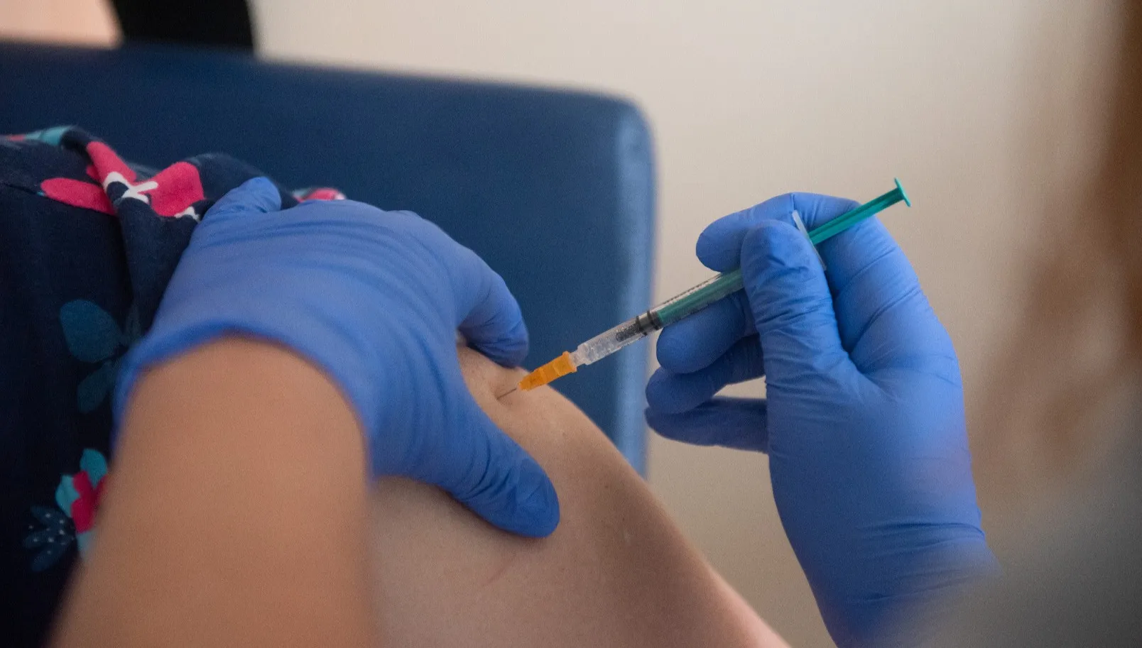 Odporność na lata, a może... na całe życie? Zaskakujące wyniki badań nad szczepionkami przeciw COVID-19