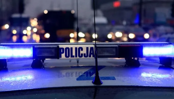 Sanitariusz na haju, w karetce - zwłoki pacjentki. Policja bada sprawę zagadkowego transportu