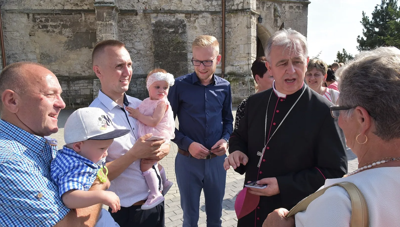 „Zaszczep się w wakacje”. Do akcji wkracza Kościół