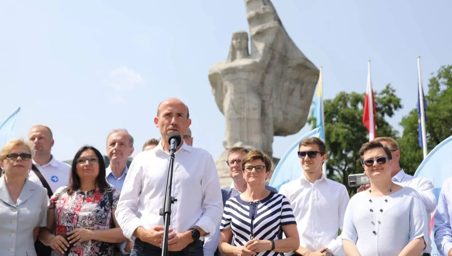 Budka w Opolu: to igranie z bezpieczeństwem Polski