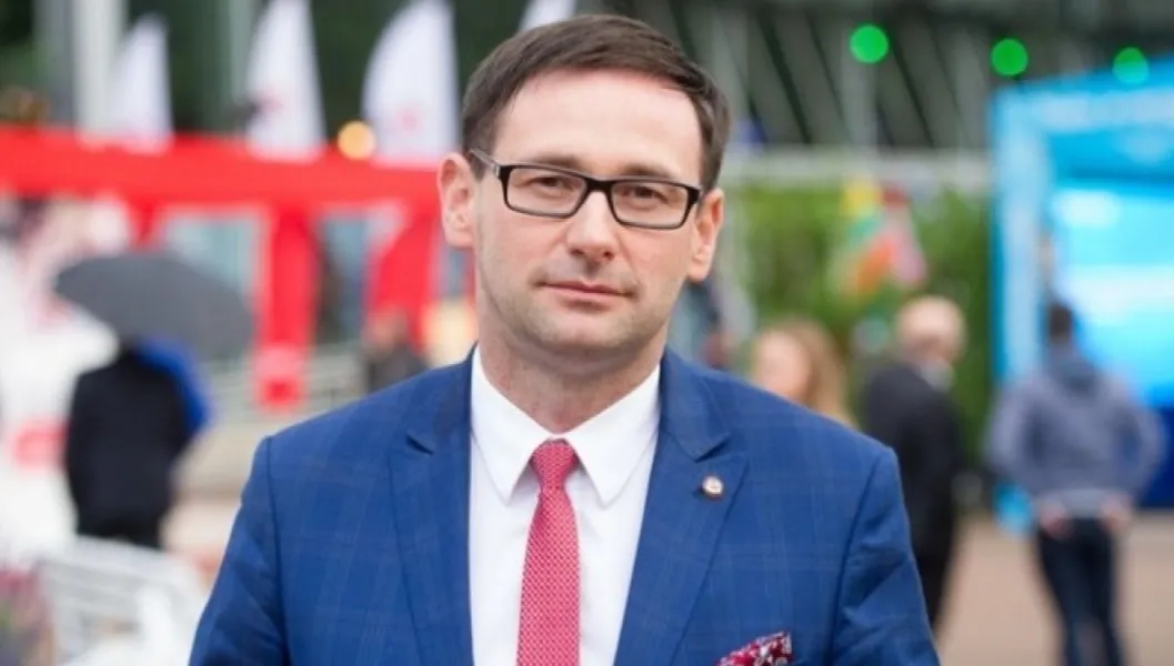 Paliwo drożeje. Obajtek podejmuje działania: Staramy się mocno stabilizować ceny w detalu