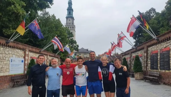 Pielgrzymka śladami o. Kolbego dotarła na Jasną Górę