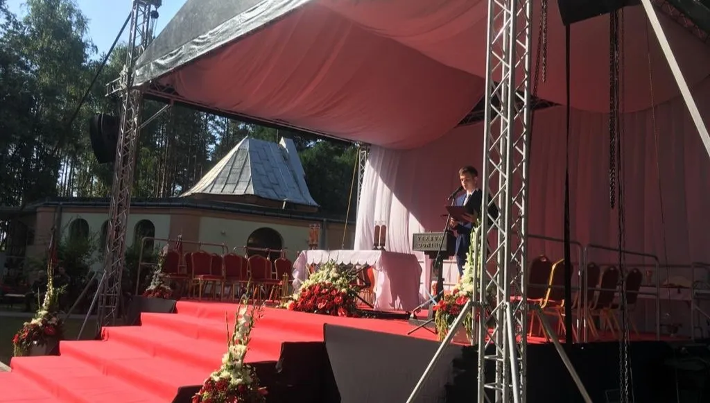 Msza św. nad grobami bohaterów