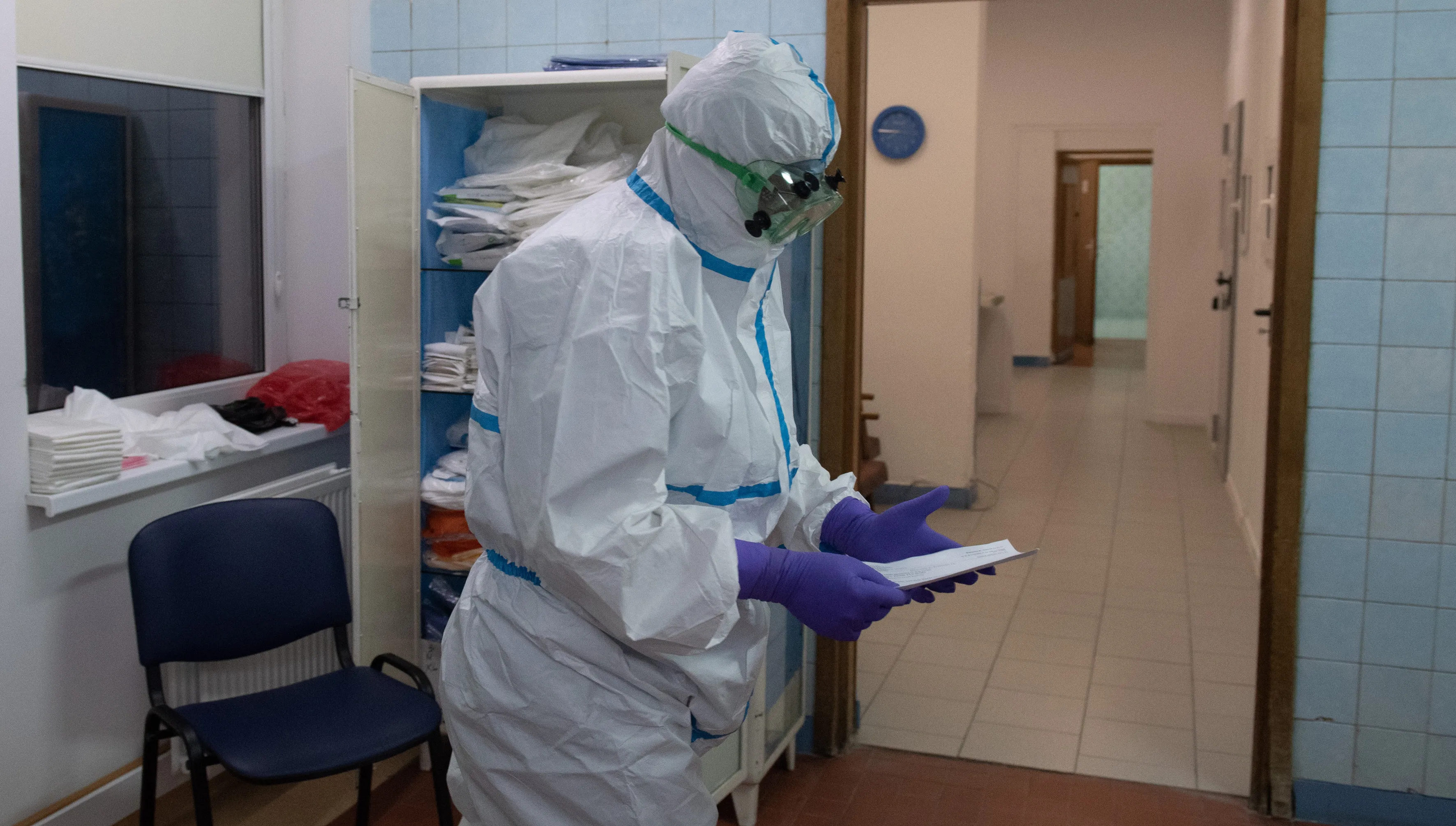 Najnowszy bilans zakażeń. 222 nowych przypadków Covid, zmarła 1 osoba