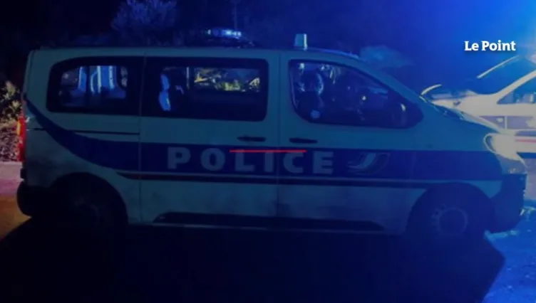 Francuzi bezradni. Na ulicach króluje bezprawie. Trzy osoby zastrzelone, jedna spalona żywcem w aucie