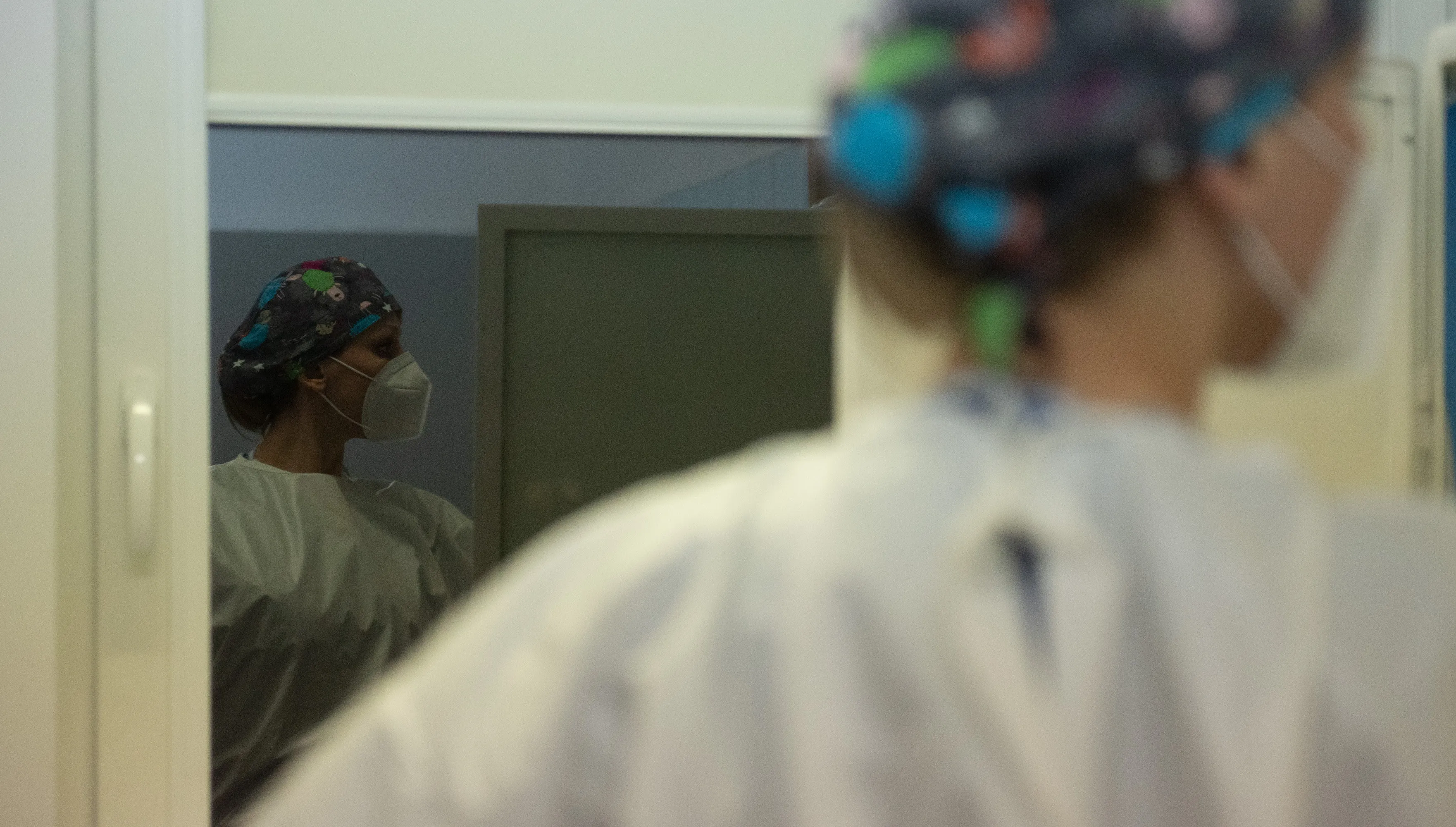 Rośnie liczba nowych zakażeń. Najnowsze dane Ministerstwa Zdrowia