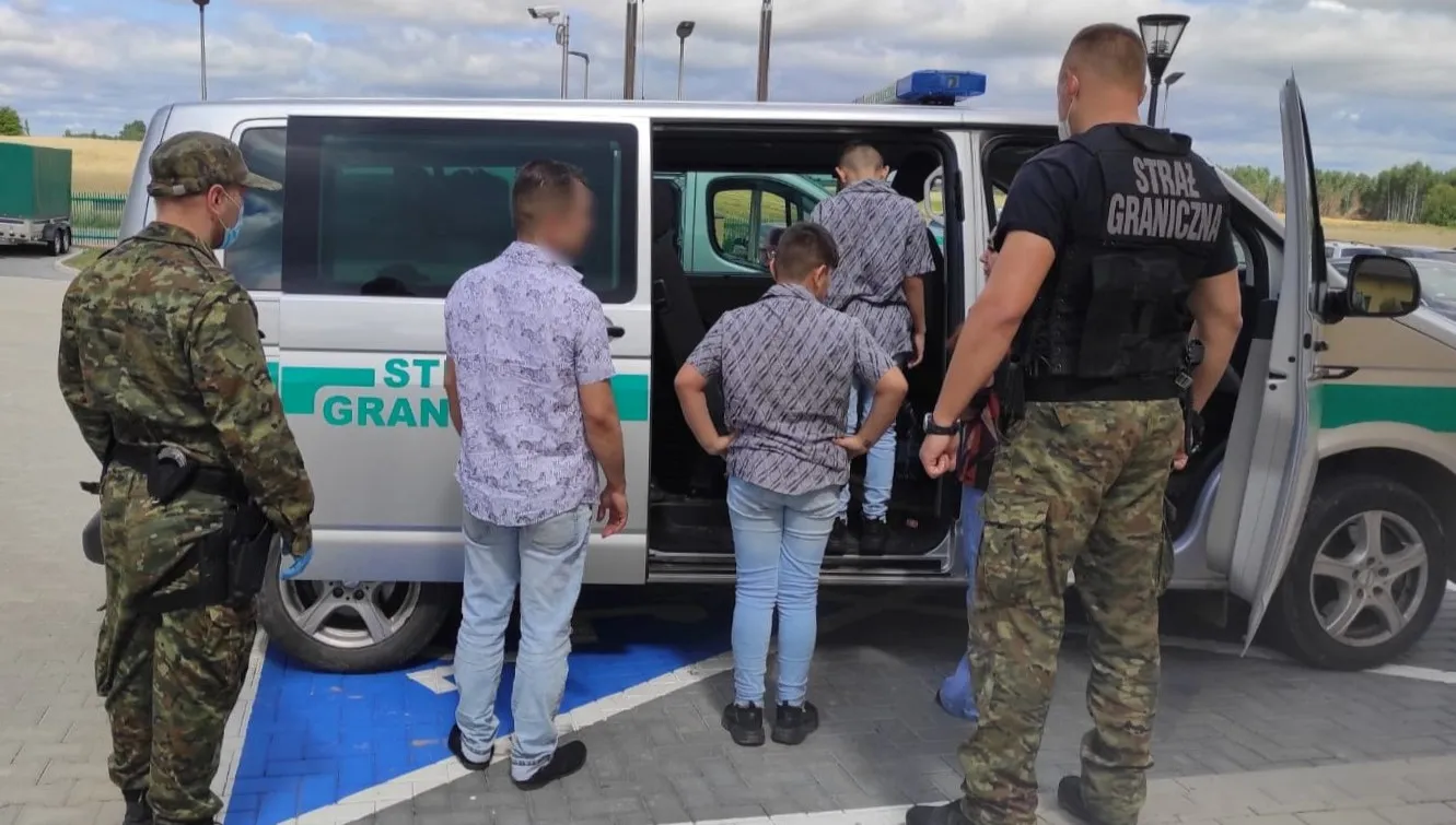 Wśród nielegalnych migrantów dominują obywatele Iraku